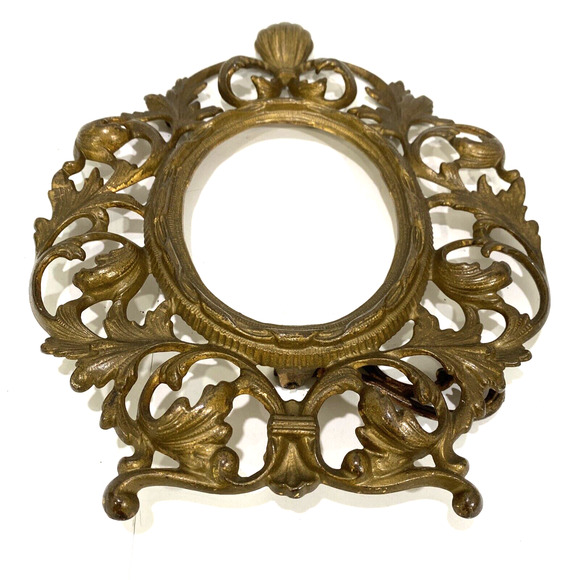 Vintage Cast Metal Frame Ornate Portrait Photo Holder Gold Victorian Oval FLAW - Picture 12 of 12